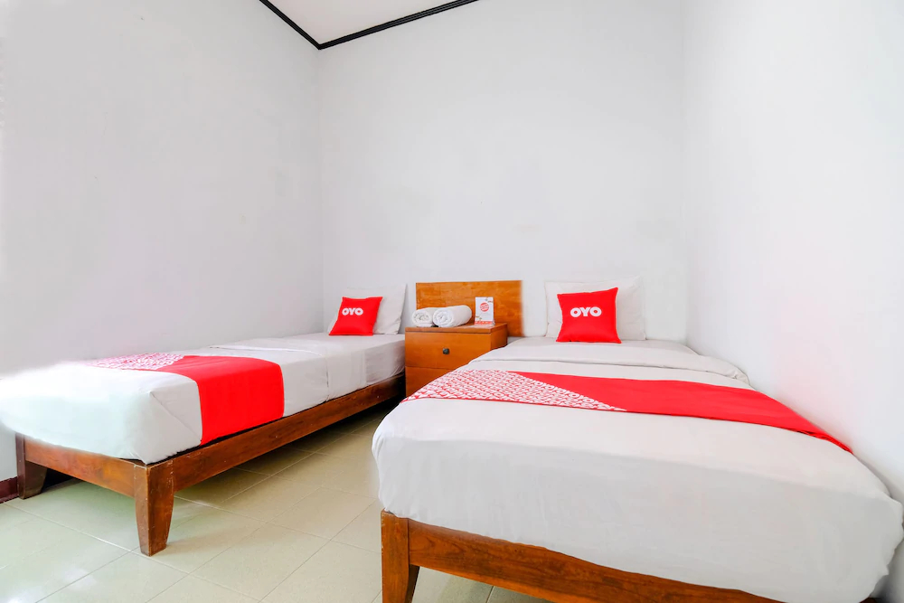 Senggigi Hill View Homestay by OYO Rooms