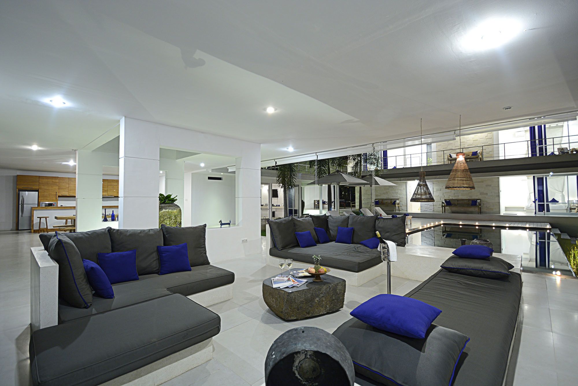 Villa L