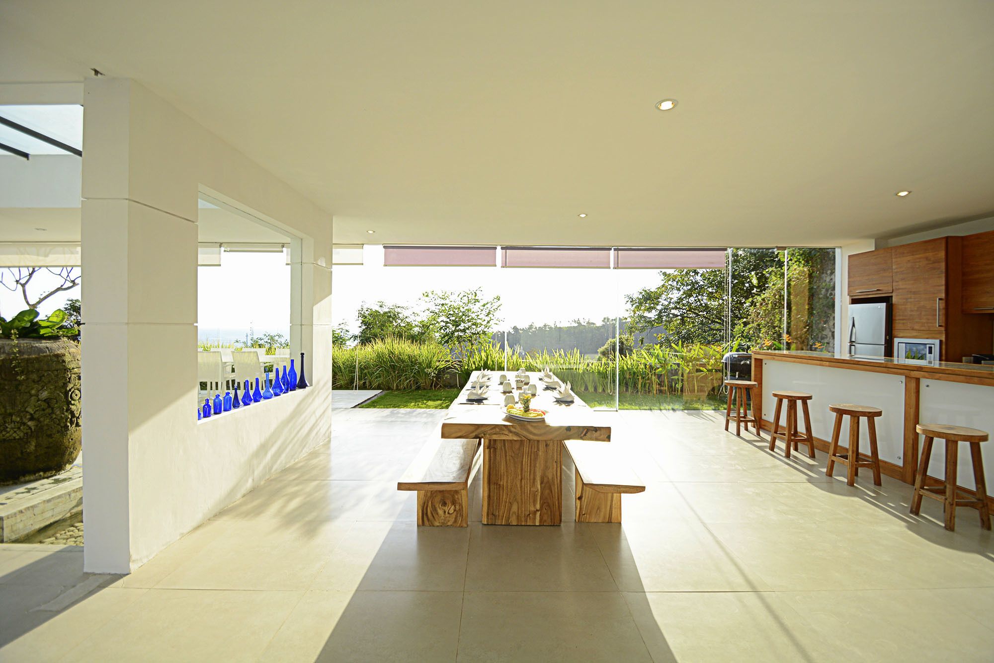 Villa L