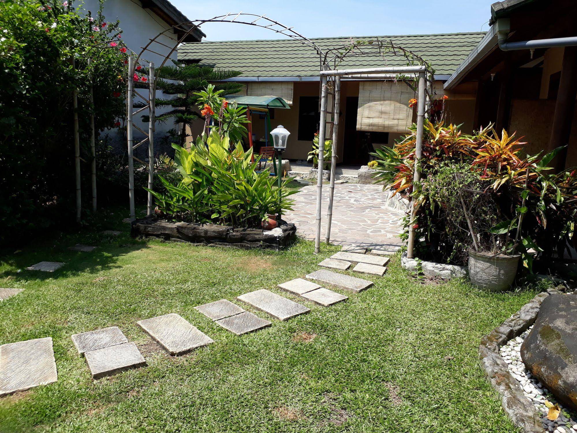 Villa Yukie Senggigi