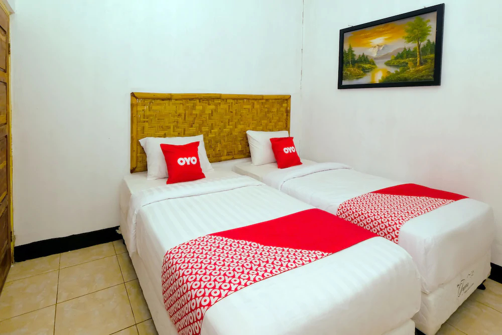 Surya Karhyn Hotel & Restaurant