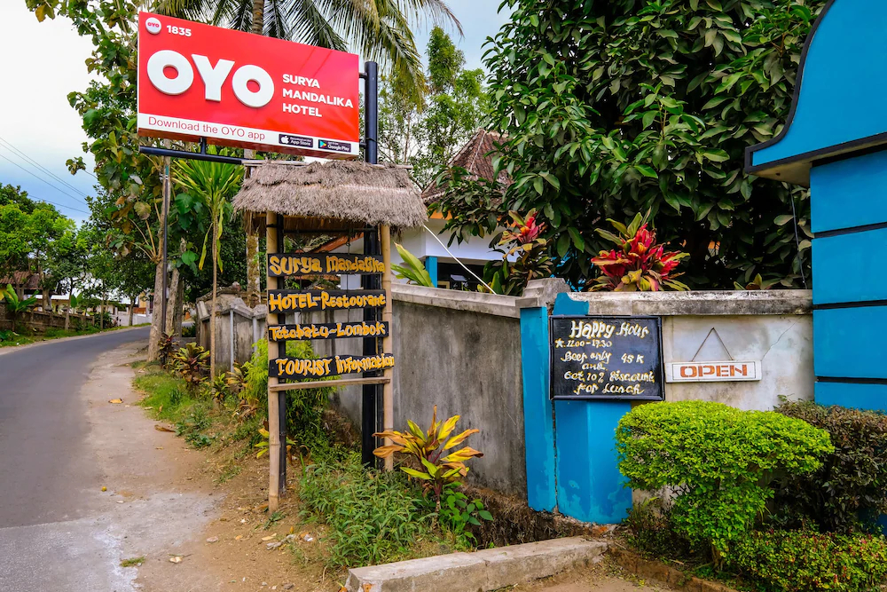 Surya Karhyn Hotel & Restaurant