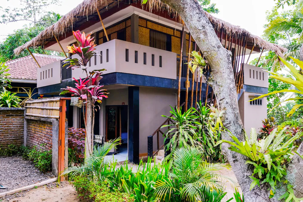 Surya Karhyn Hotel & Restaurant