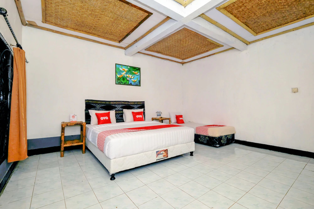 Surya Karhyn Hotel & Restaurant