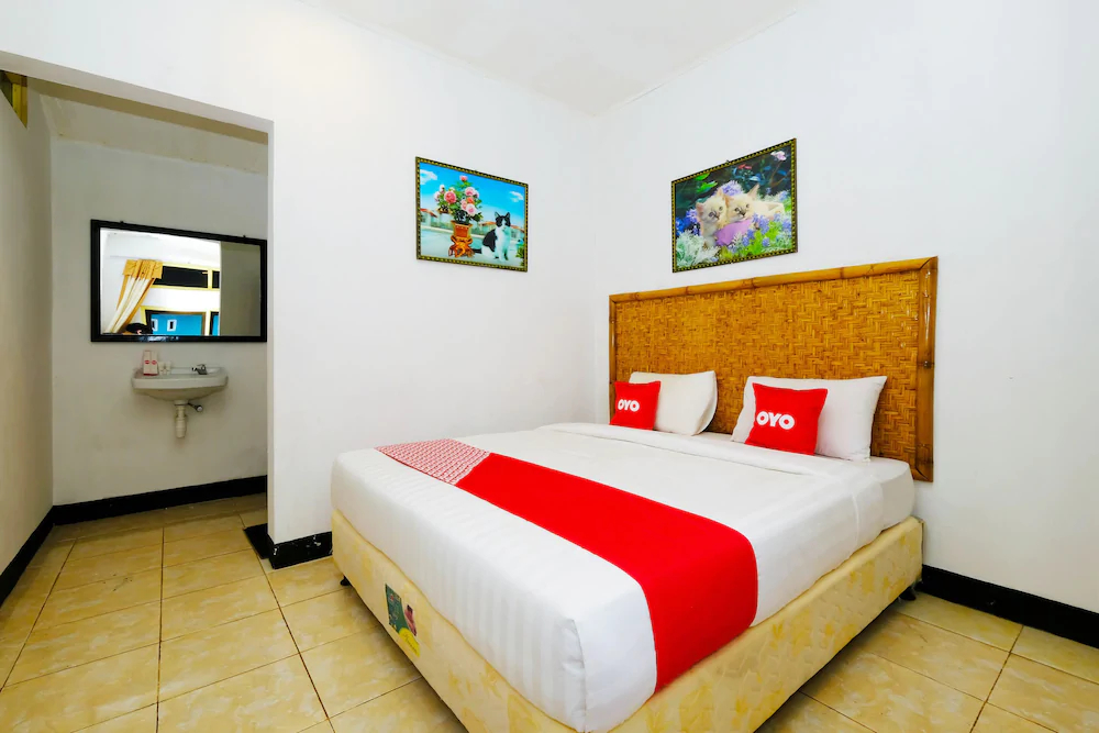 Surya Karhyn Hotel & Restaurant