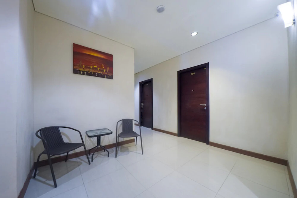 Budget Hotel by RedDoorz