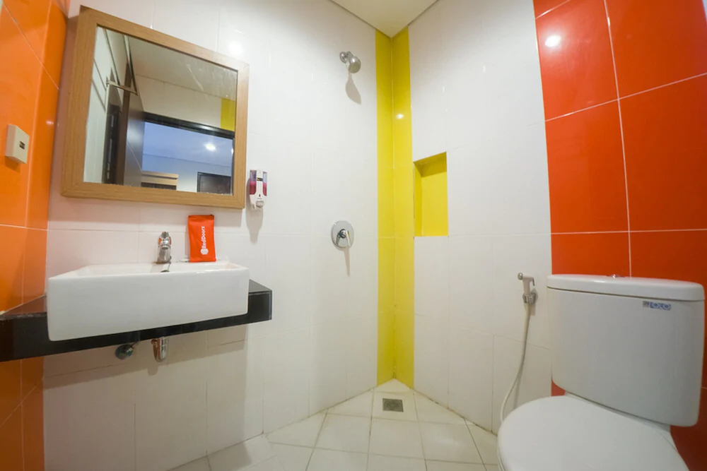 Budget Hotel by RedDoorz
