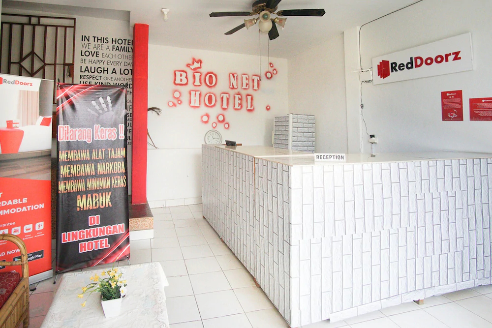 Bio Net Hotel by RedDoorz