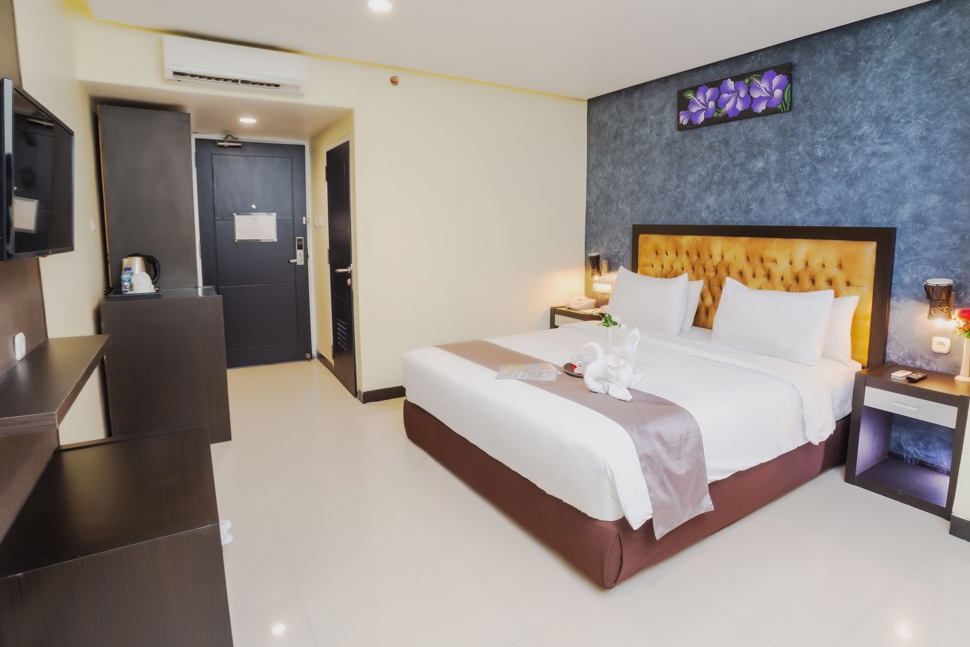 Parkside Star Hotel Waena