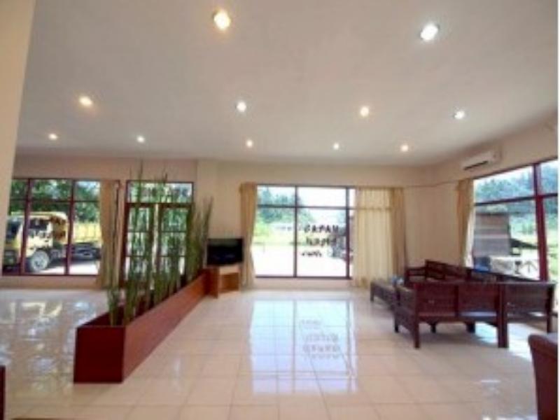 Hotel Maras Risen