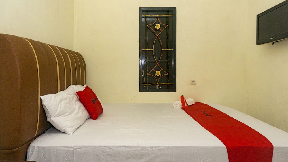 Hotel Surya Java by RedDoorz
