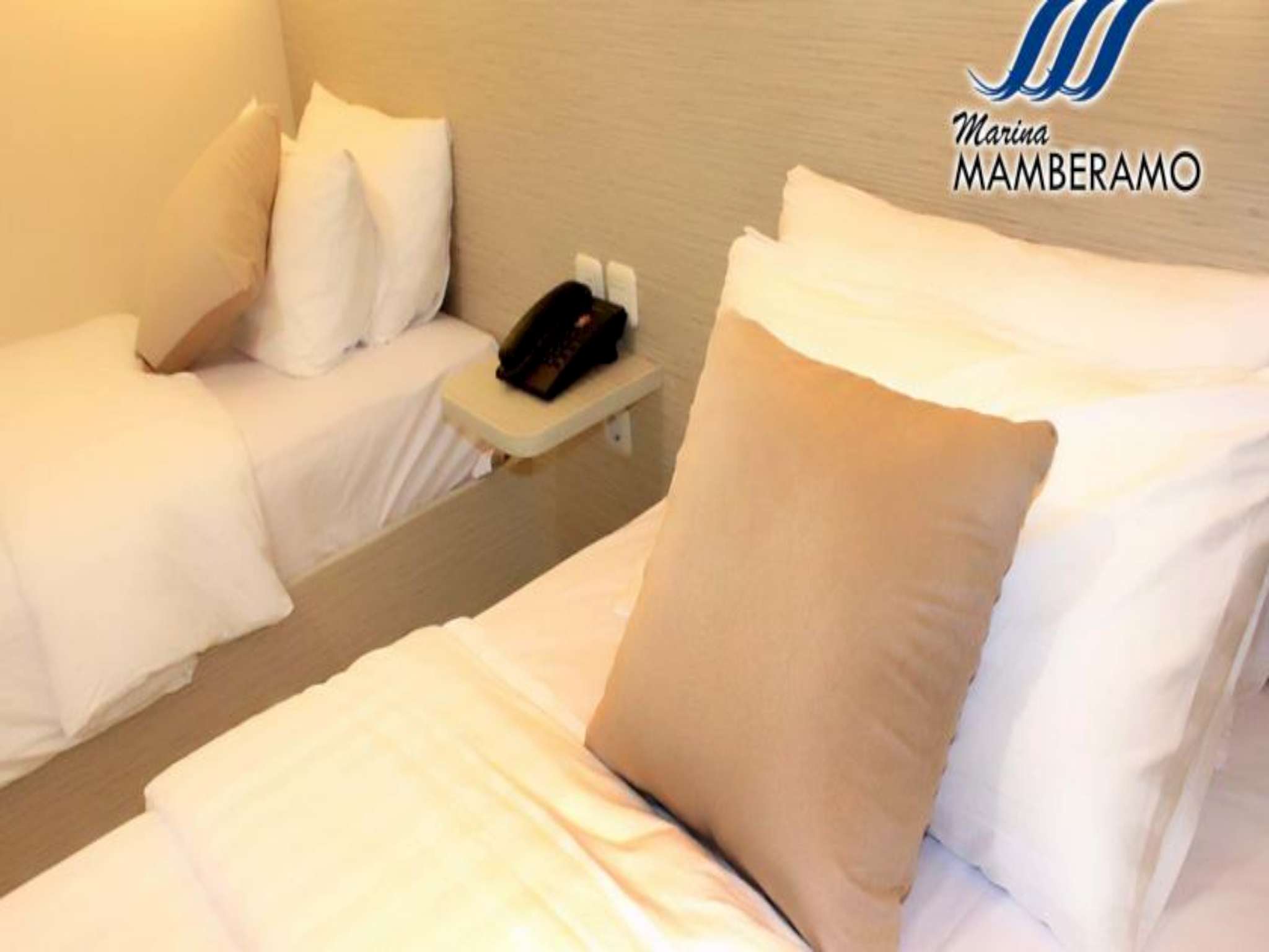 Marina Mamberamo Hotel