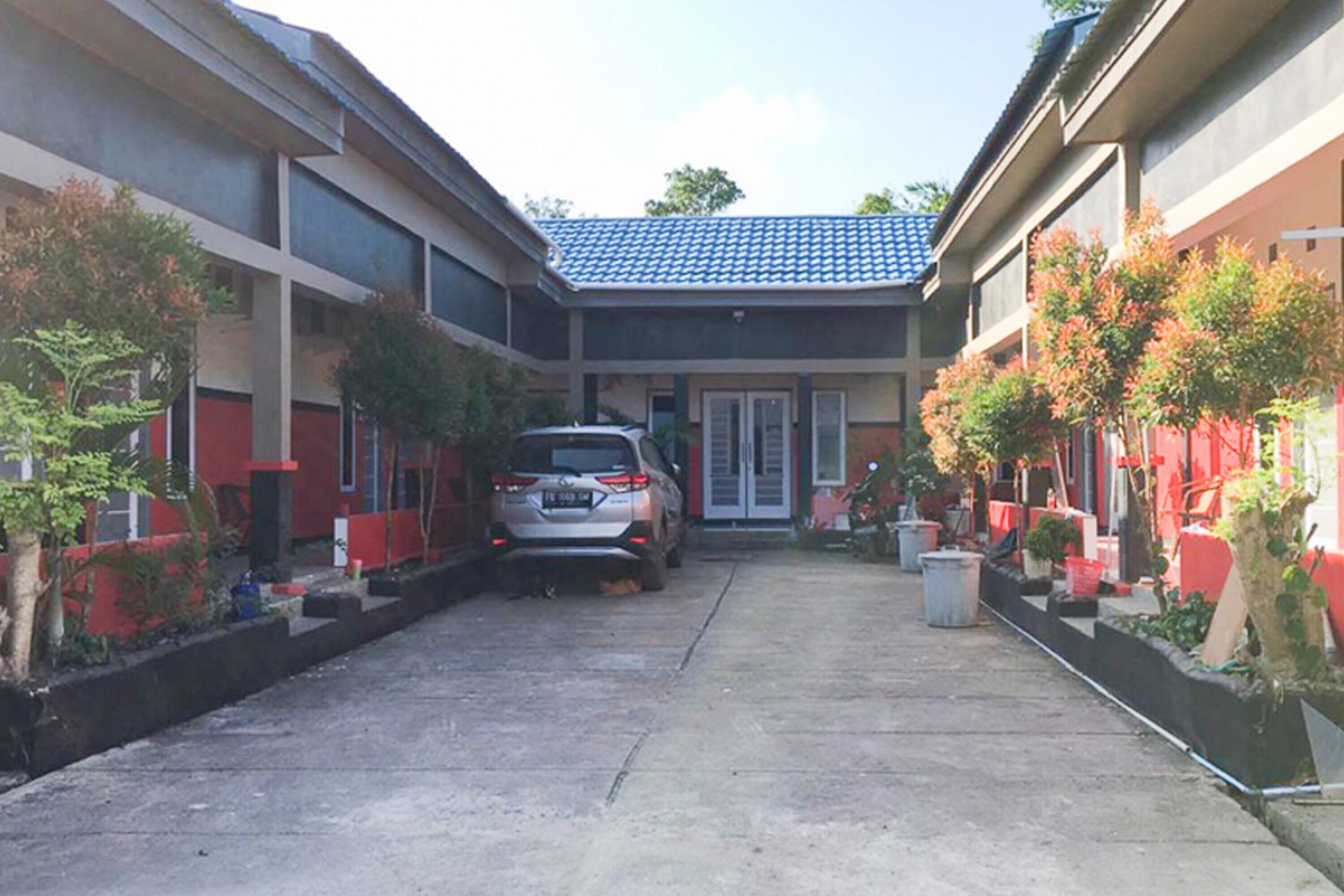Pasific 889 Homestay by RedDoorz