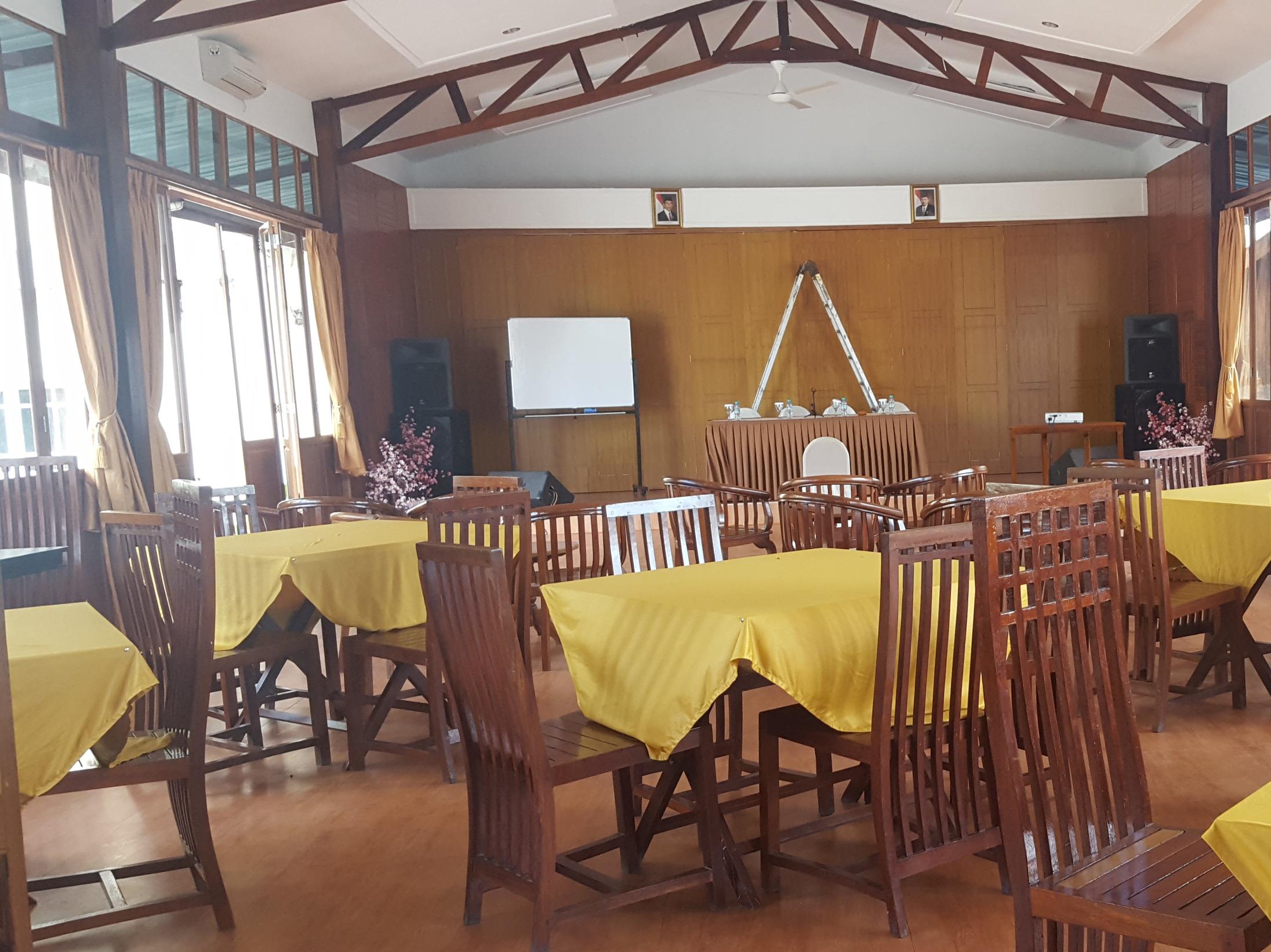 Grand Tembaga Hotel