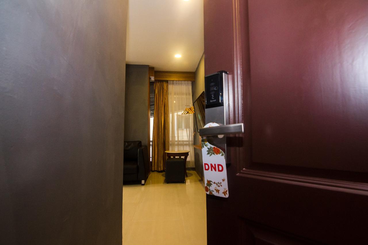 Avava Inn by OYO Rooms