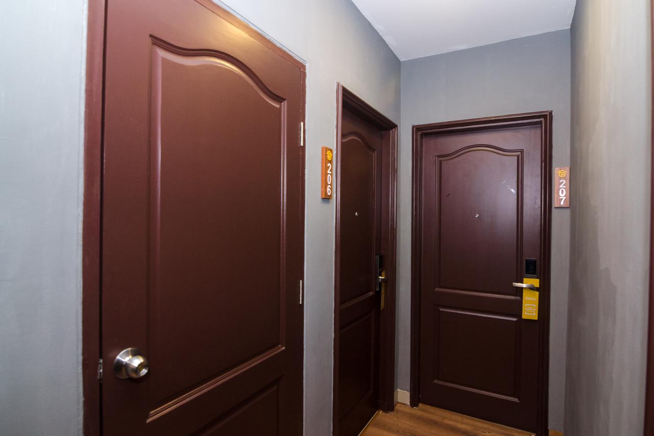 Avava Inn by OYO Rooms