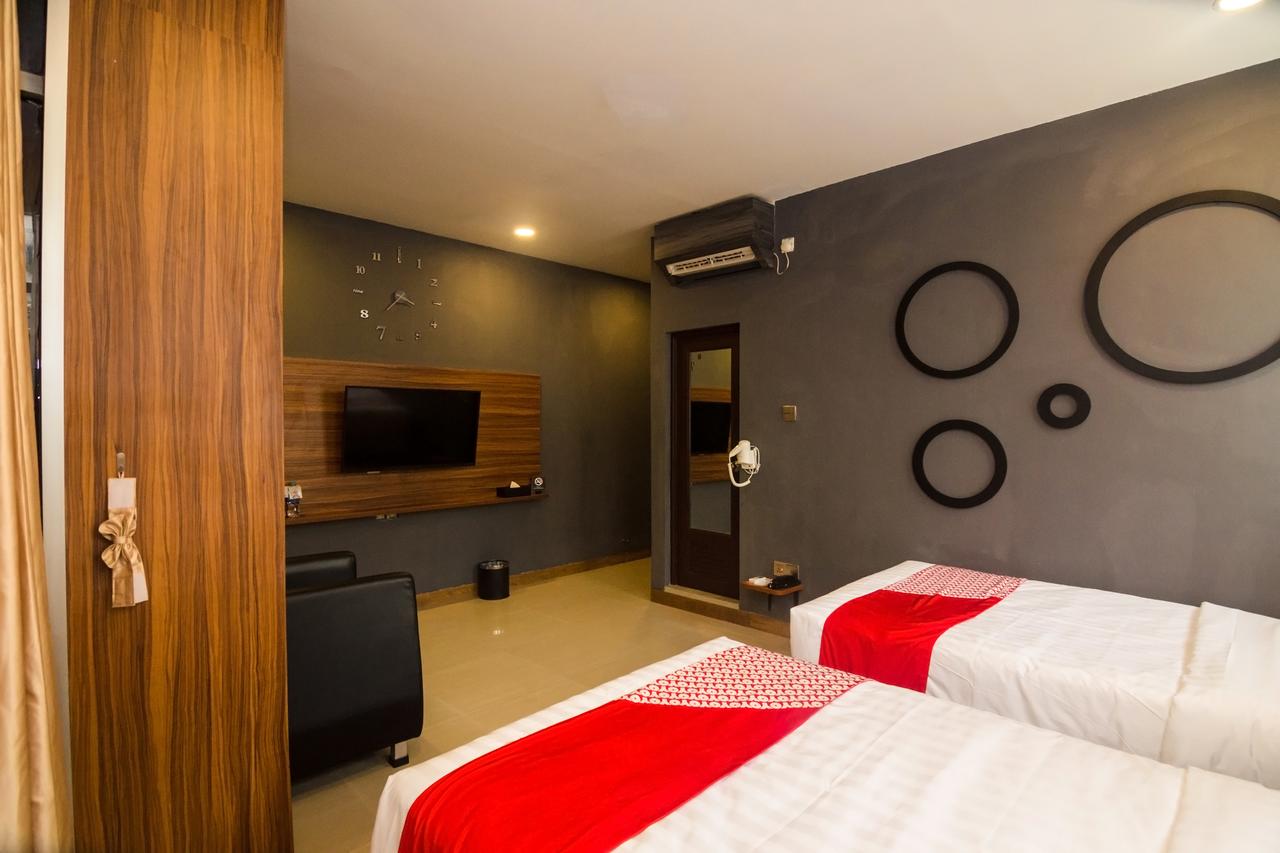 Avava Inn by OYO Rooms