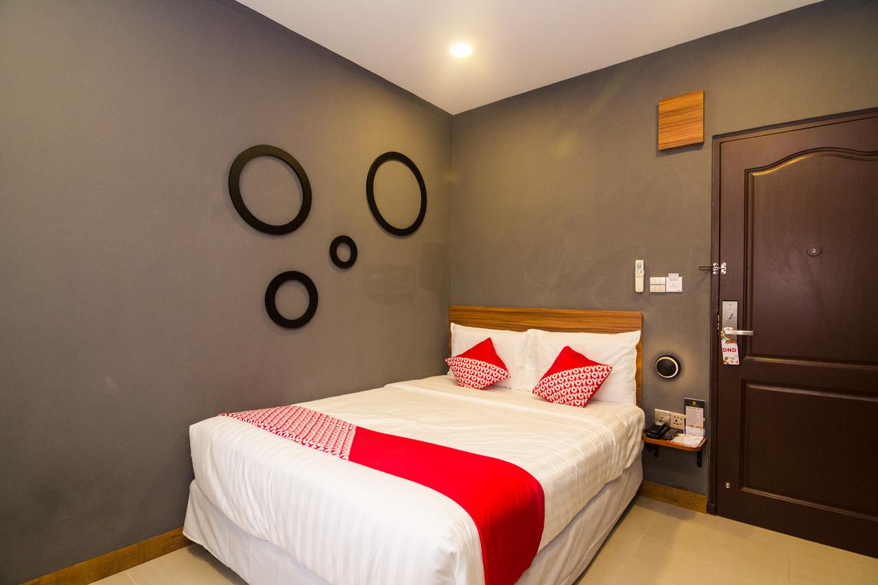 Avava Inn by OYO Rooms