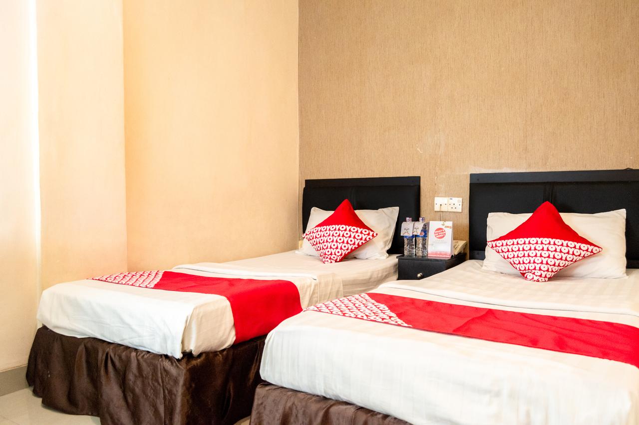 Hotel Prima by OYO Rooms