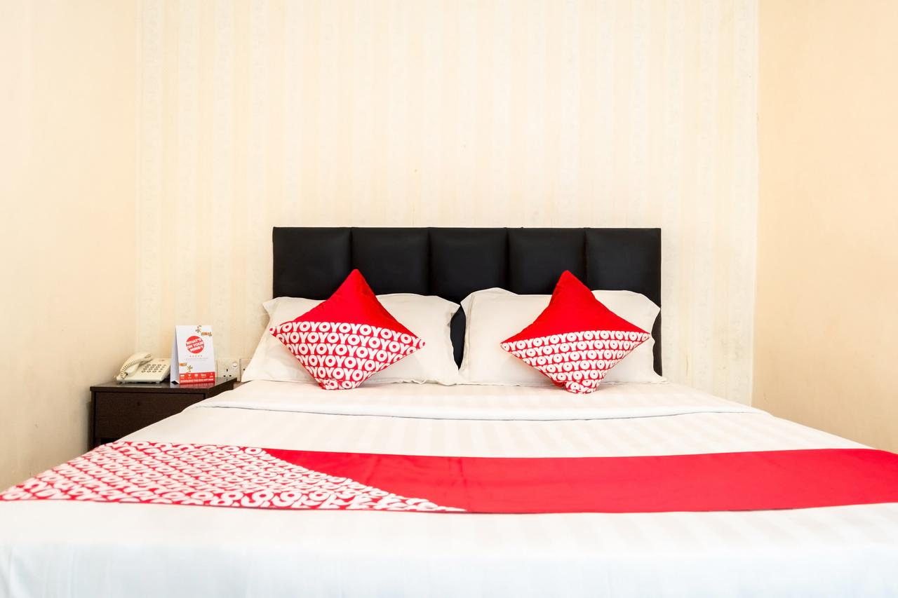 Hotel Prima by OYO Rooms