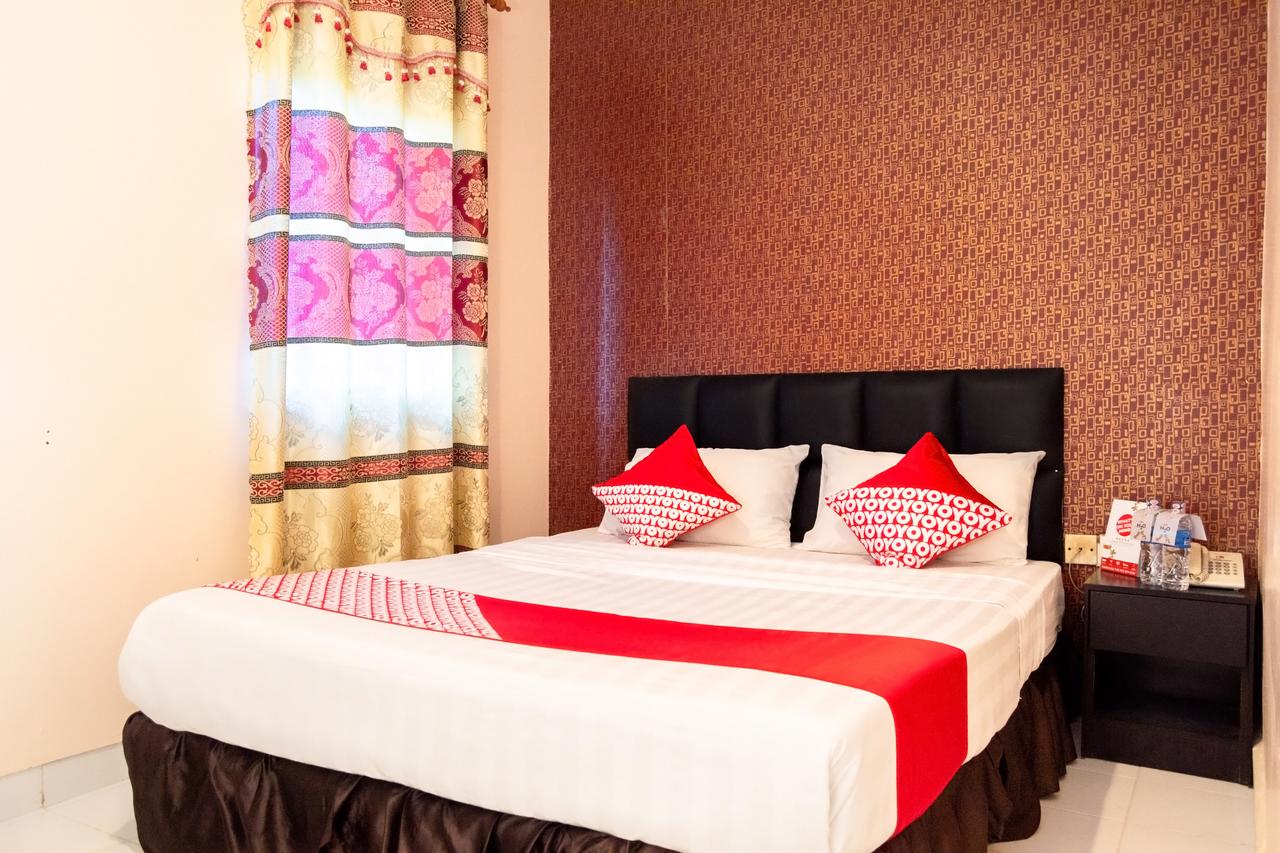 Hotel Prima by OYO Rooms