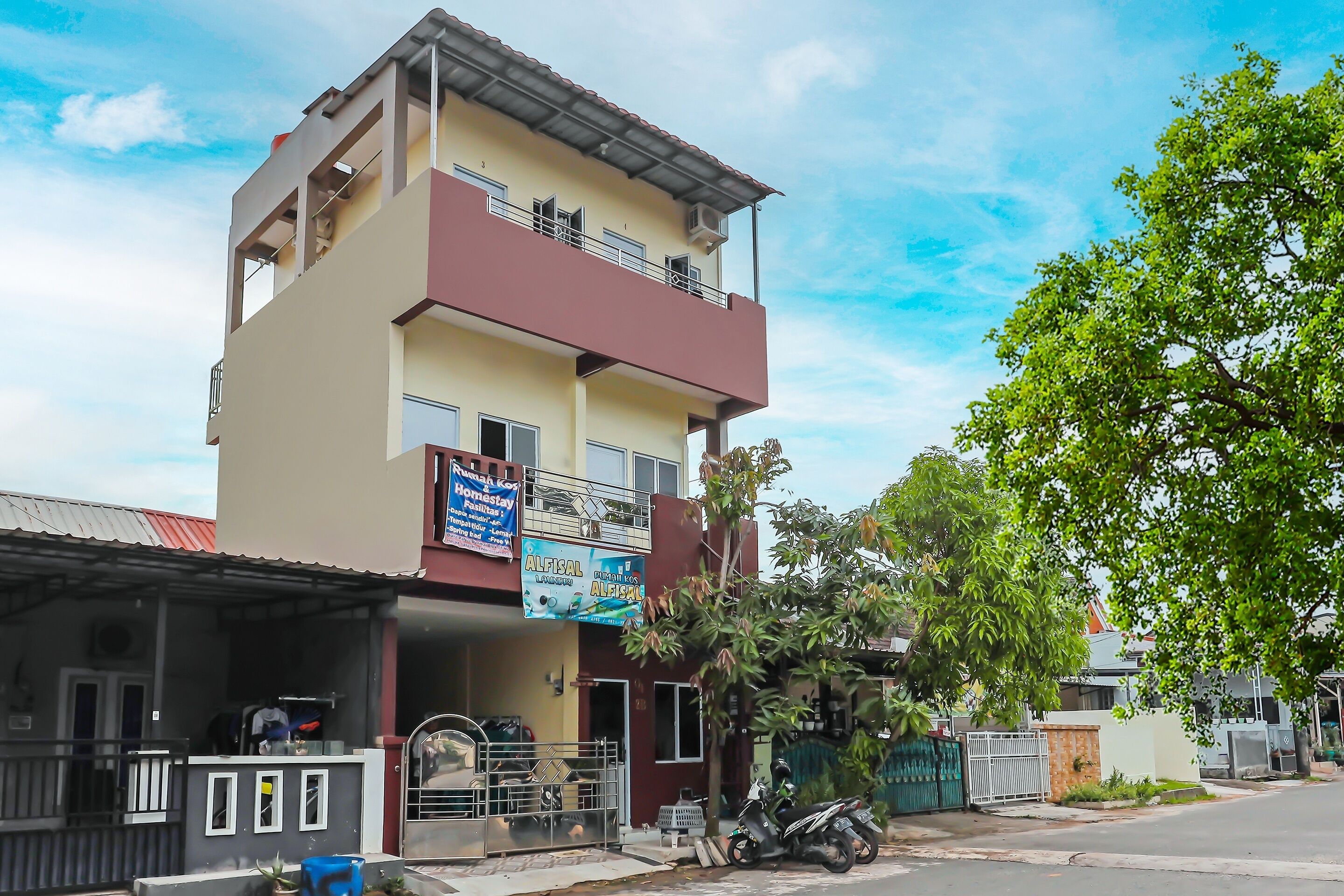 Alfisal Syariah by Oyo