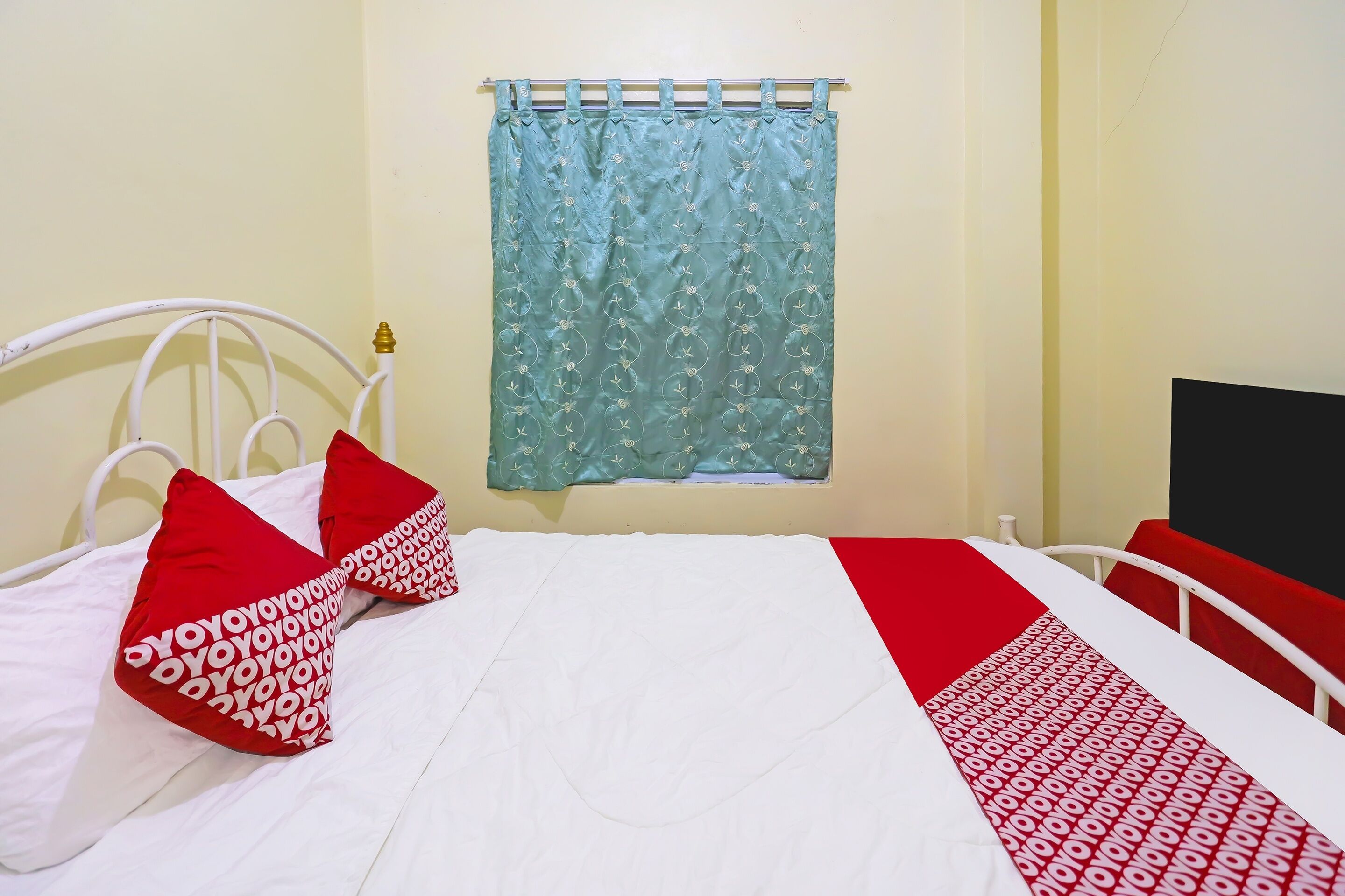 Alfisal Syariah by Oyo