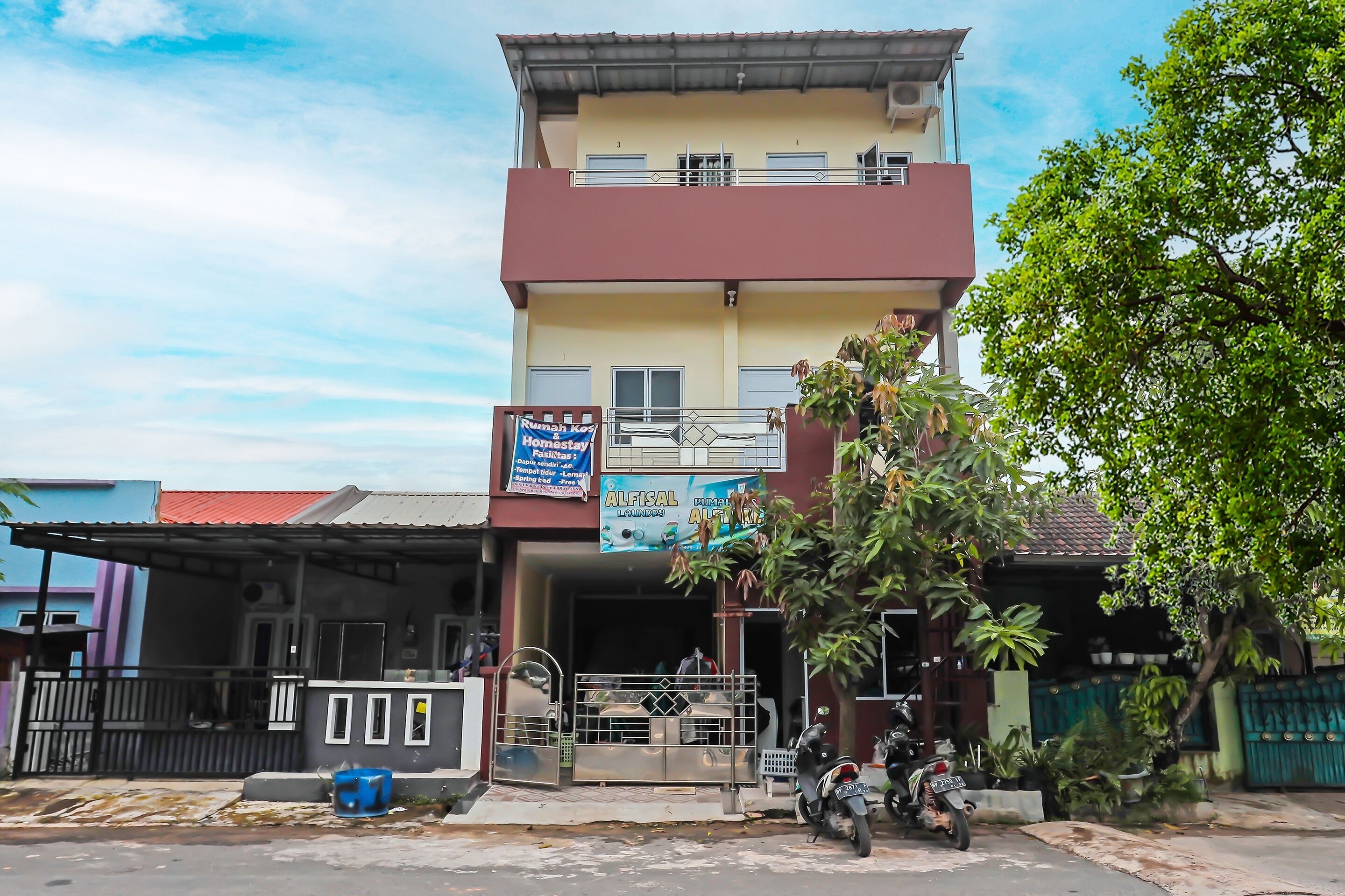 Alfisal Syariah by Oyo