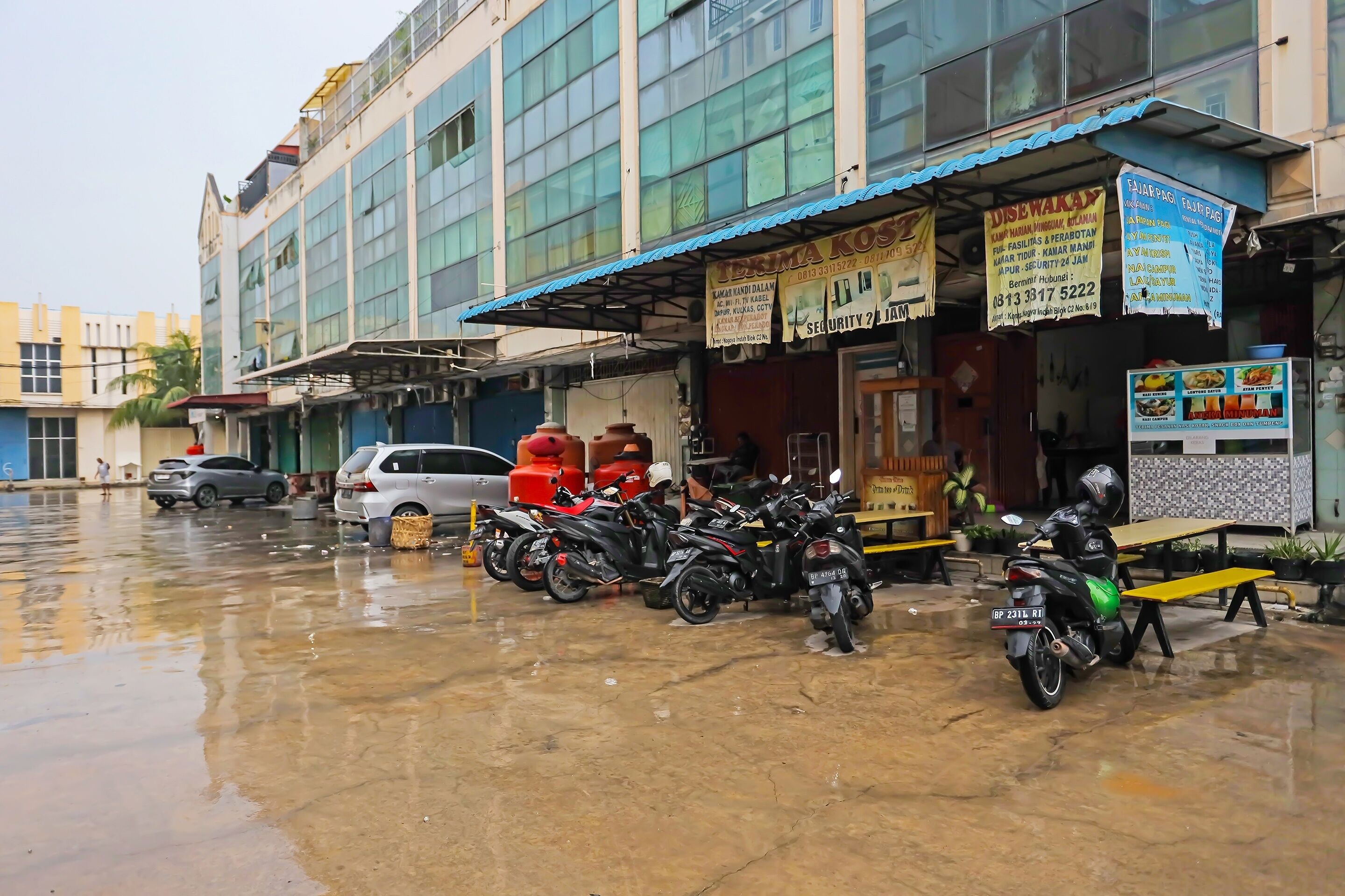 Hasan House Syariah 2 By OYO