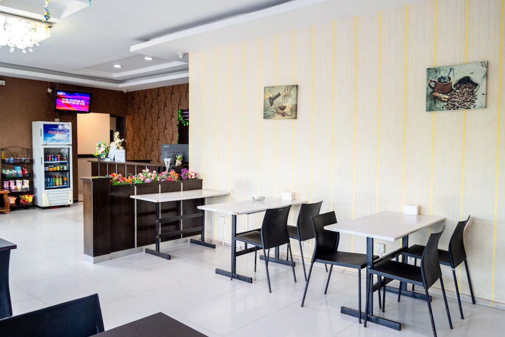 Hotel Prima by OYO Rooms