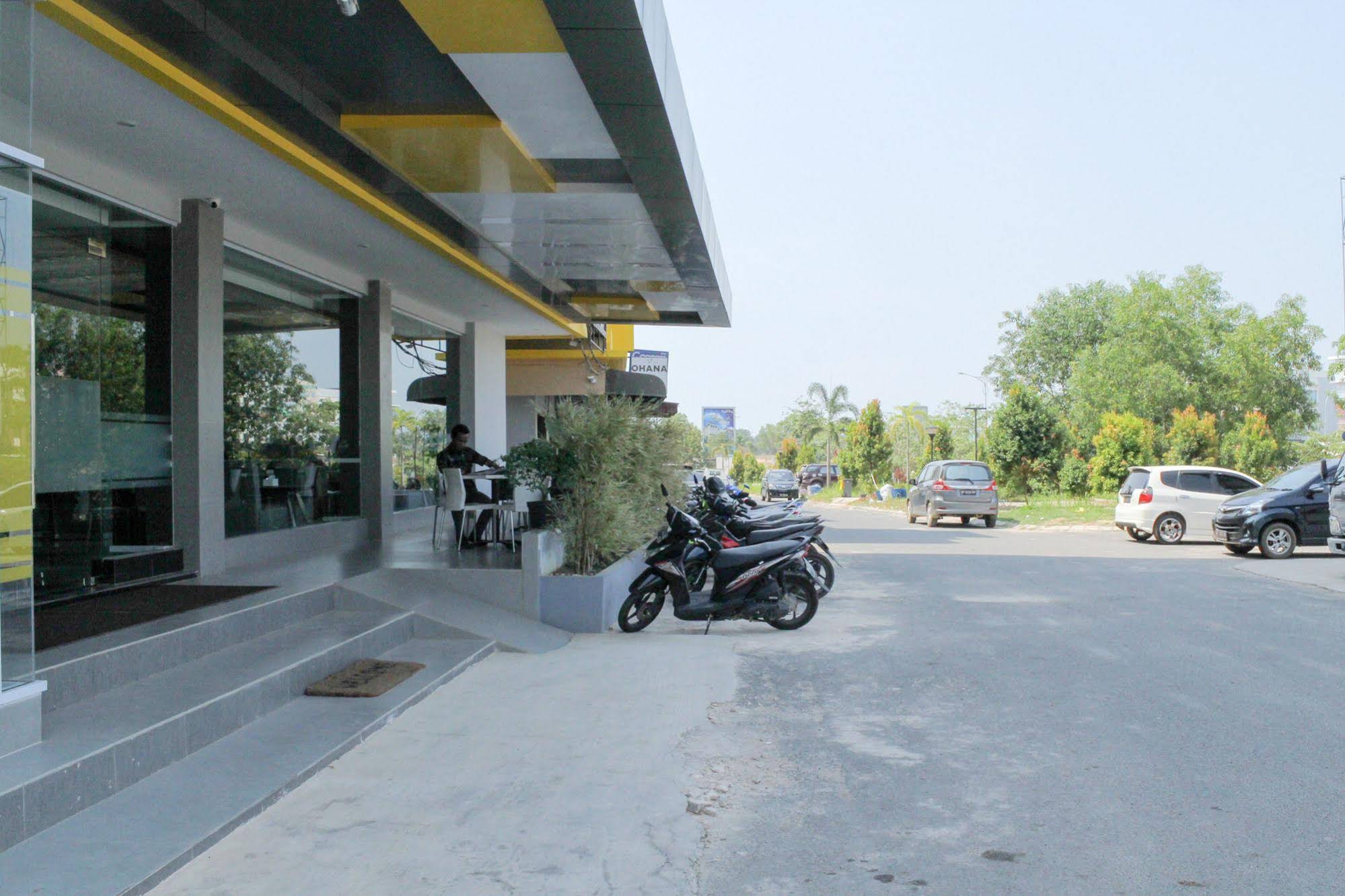 Kaliban Hotel by Airy Rooms