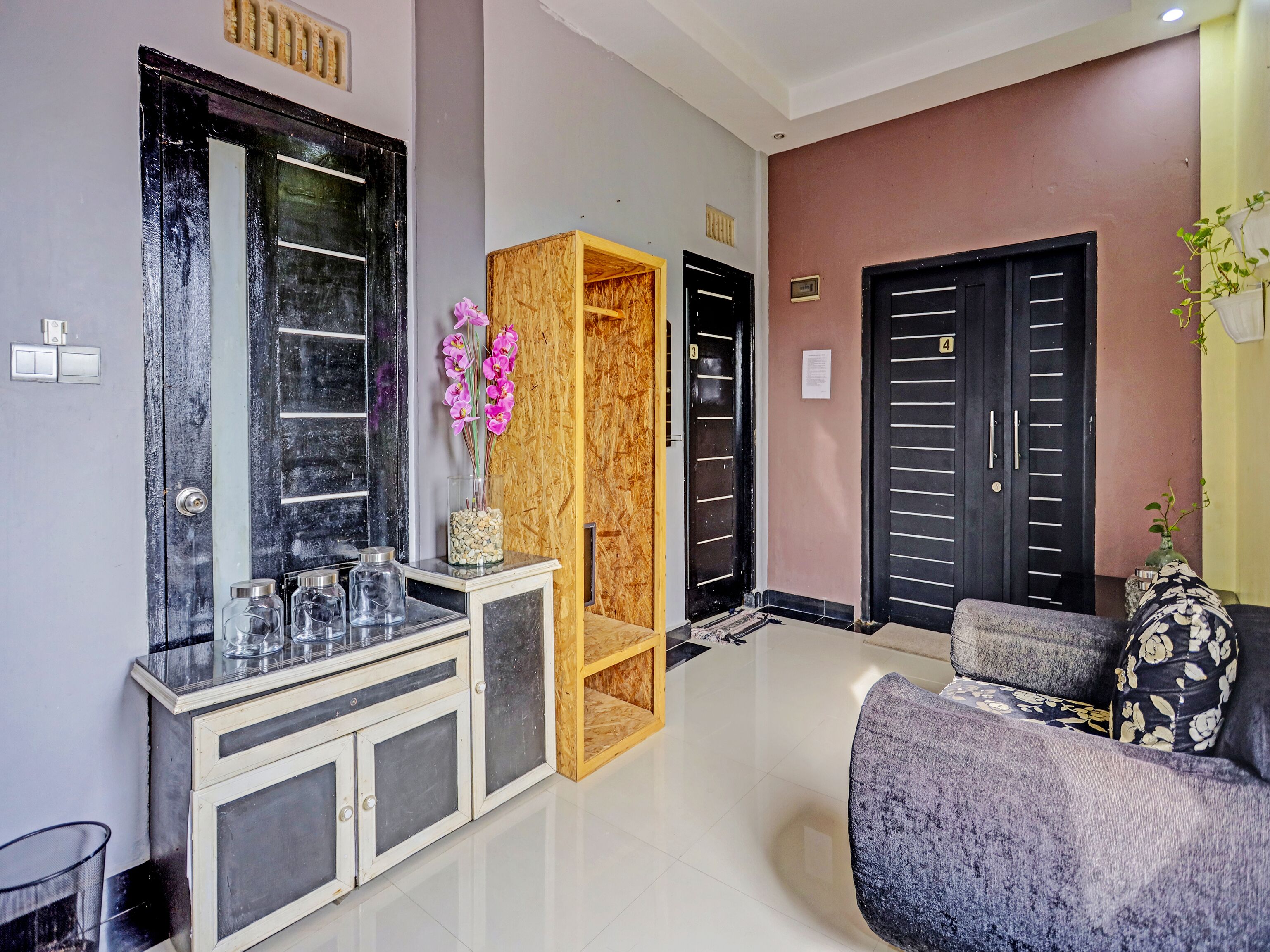 Lia Stay Syariah By OYO