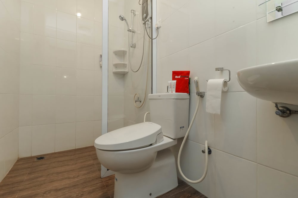 Reddoorz Plus @ Batam Centre