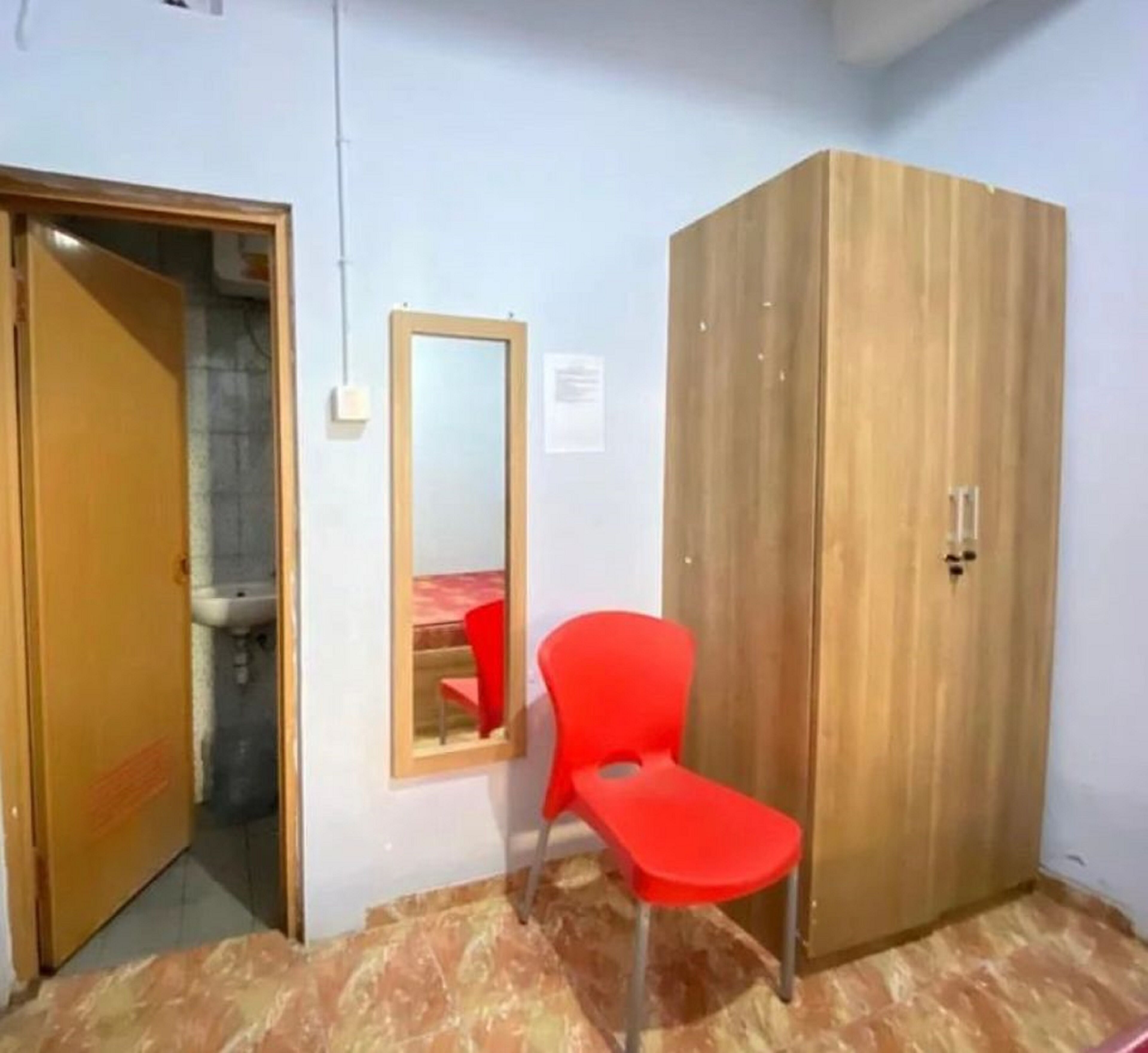 Spot On 91343 Kartika Guest House Syariah