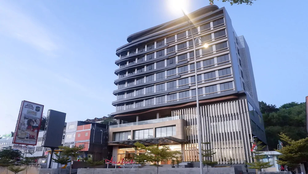 Asialink Hotel by Prasanthi