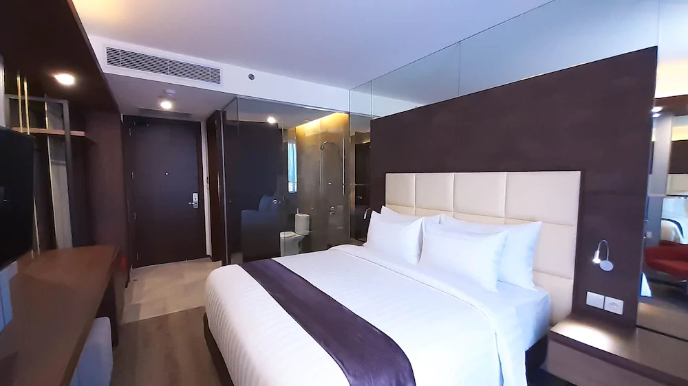 Asialink Hotel by Prasanthi