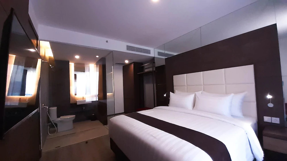 Asialink Hotel by Prasanthi