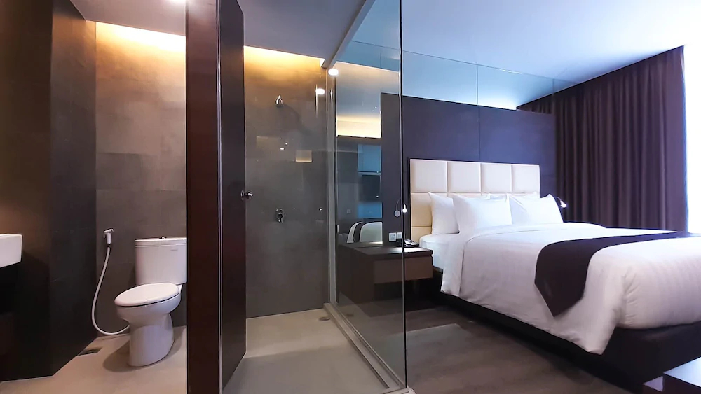 Asialink Hotel by Prasanthi