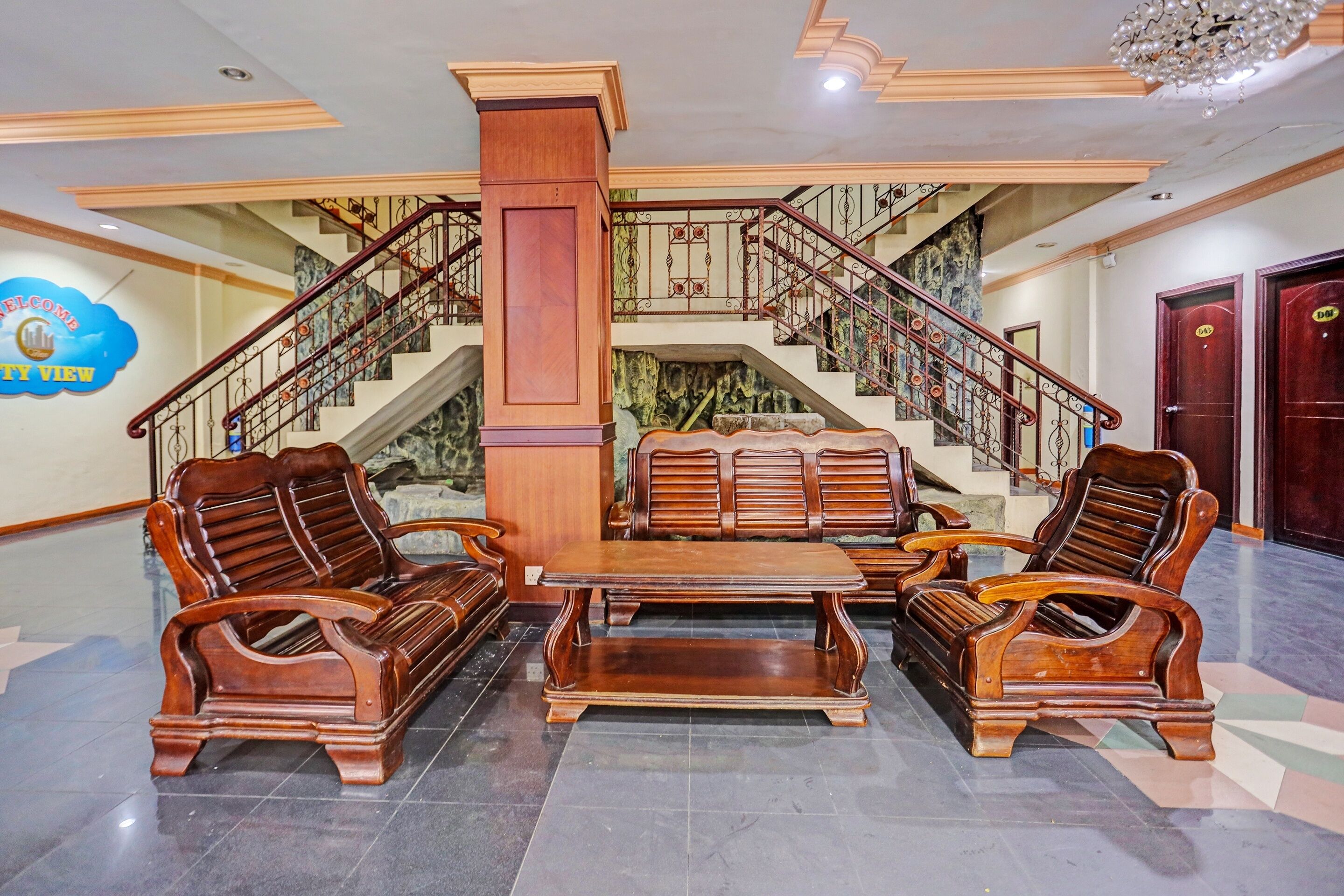 City View Hotel by OYO