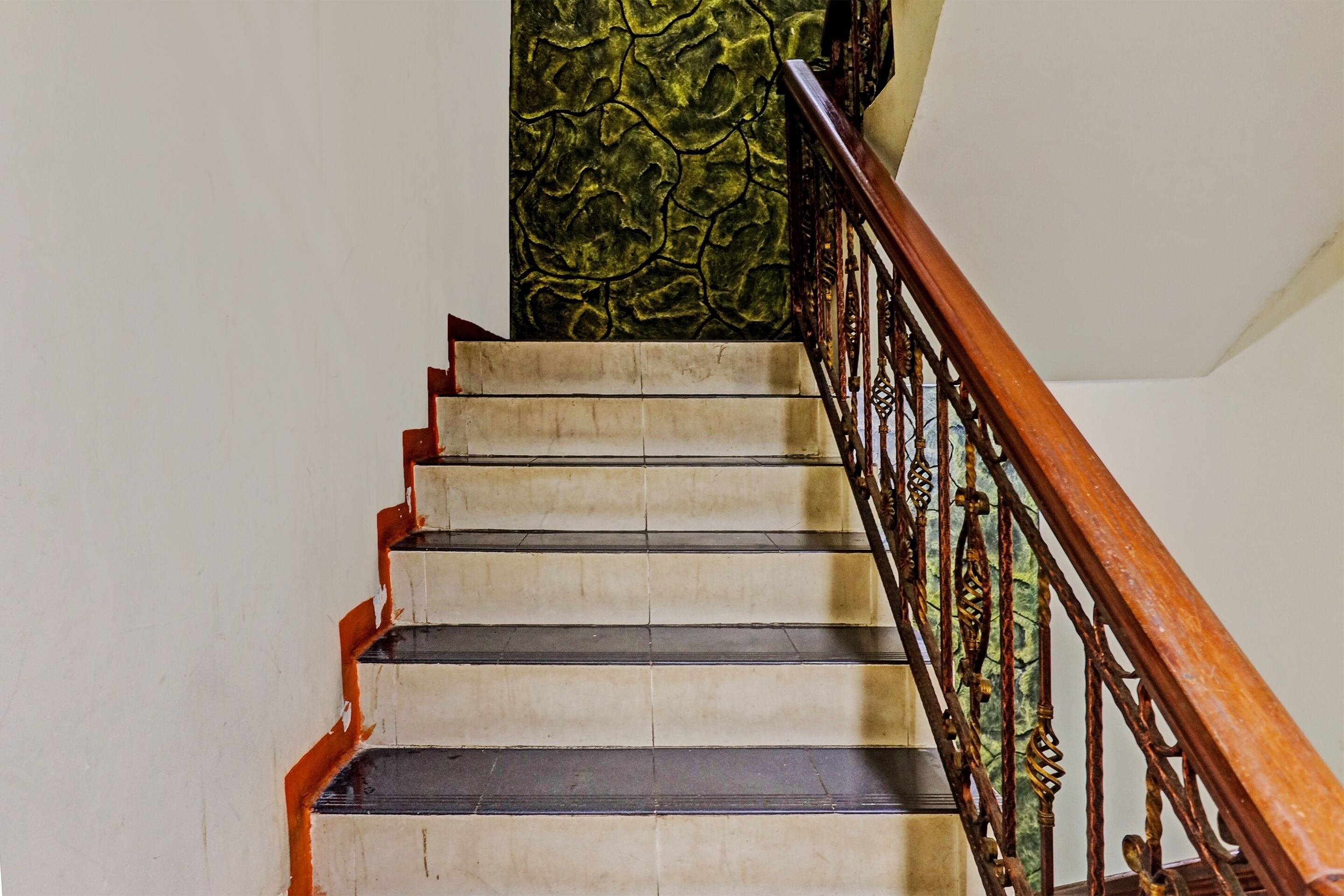 City View Hotel by OYO