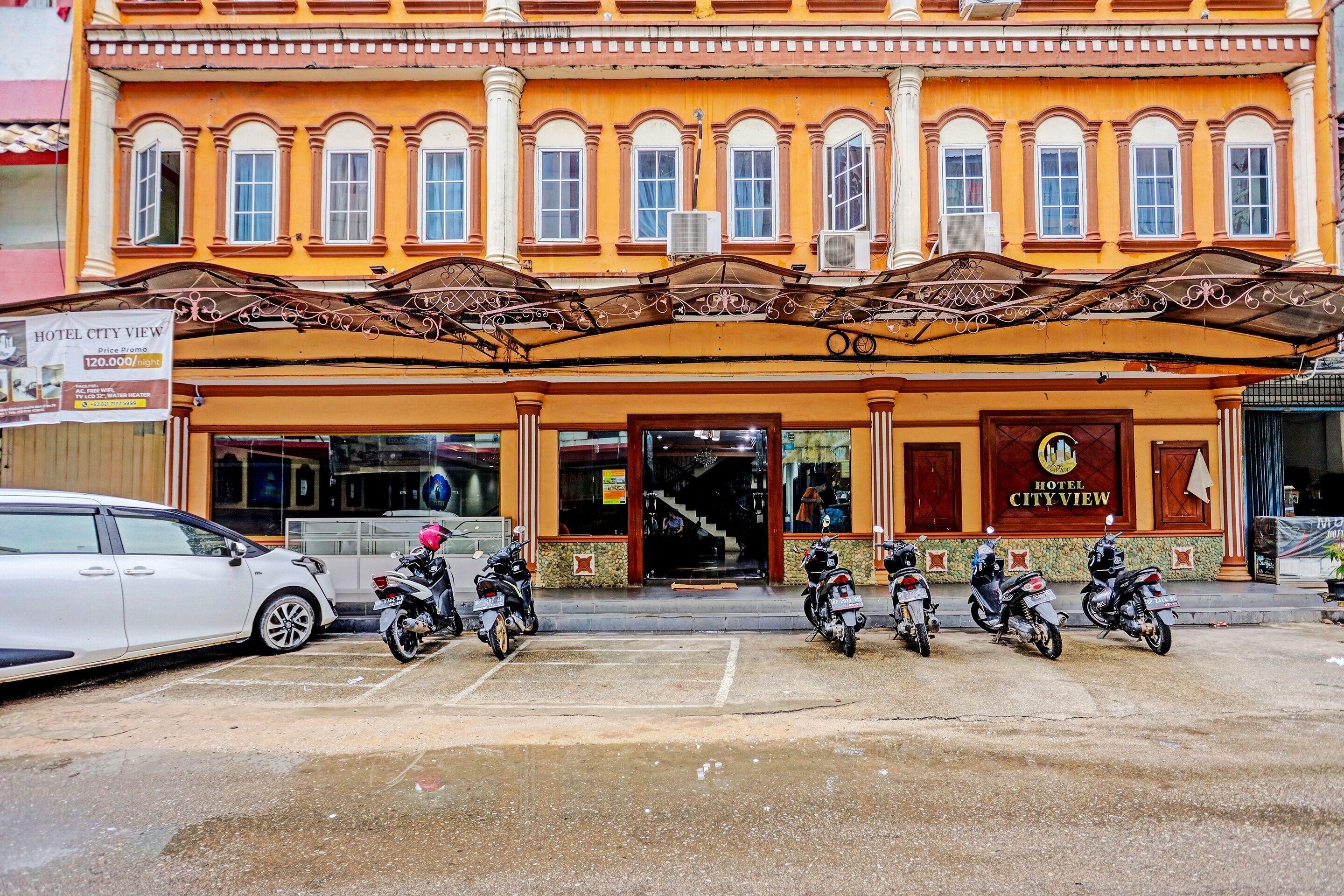 City View Hotel by OYO