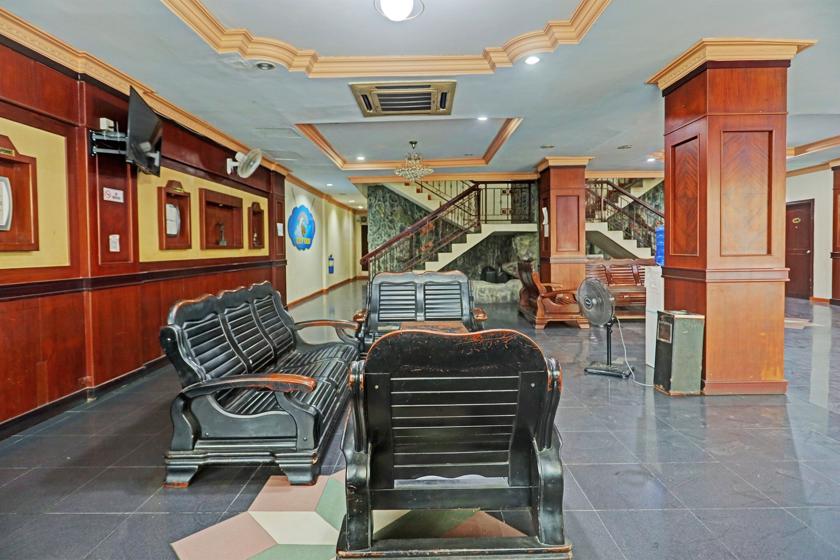 City View Hotel by OYO