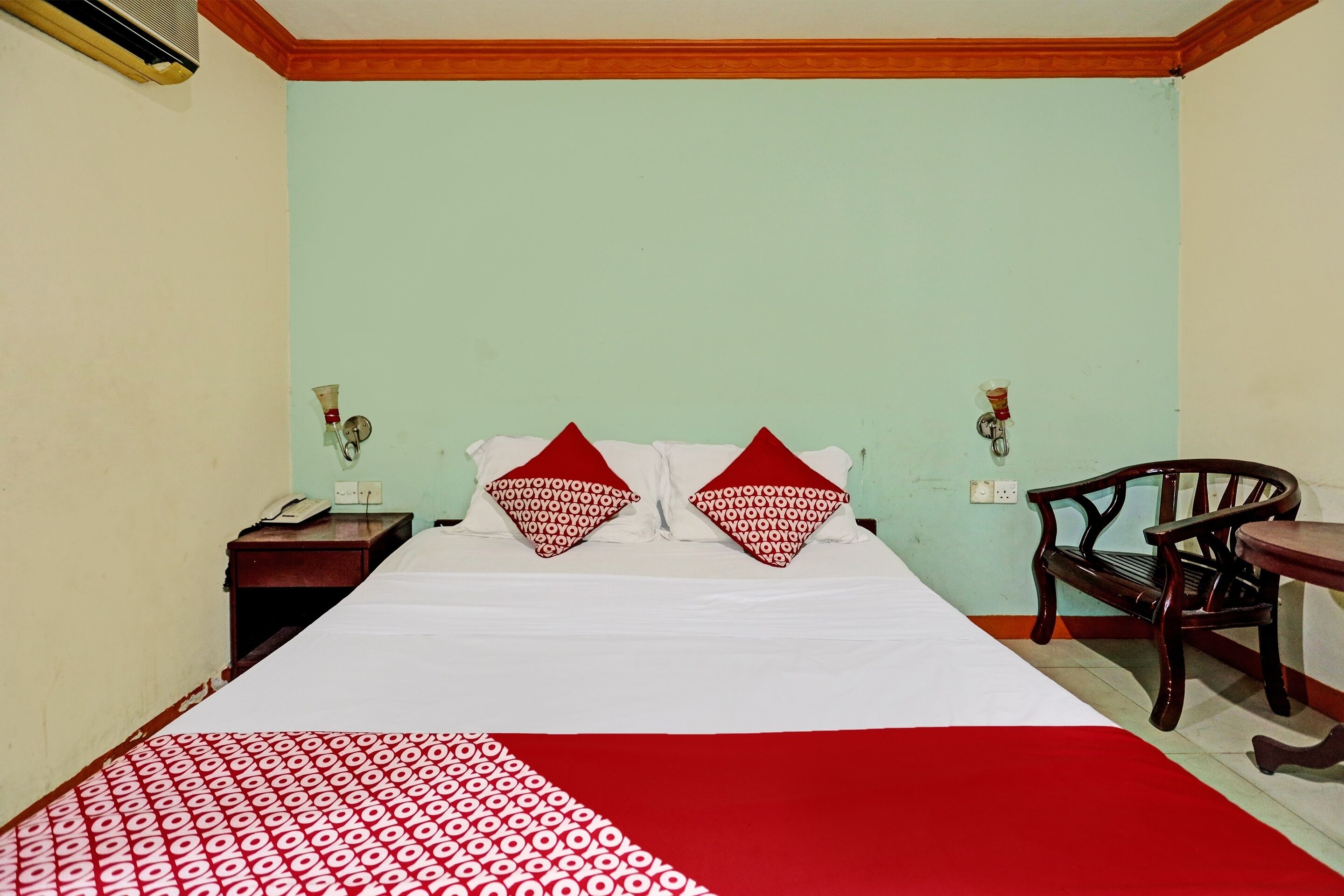 City View Hotel by OYO