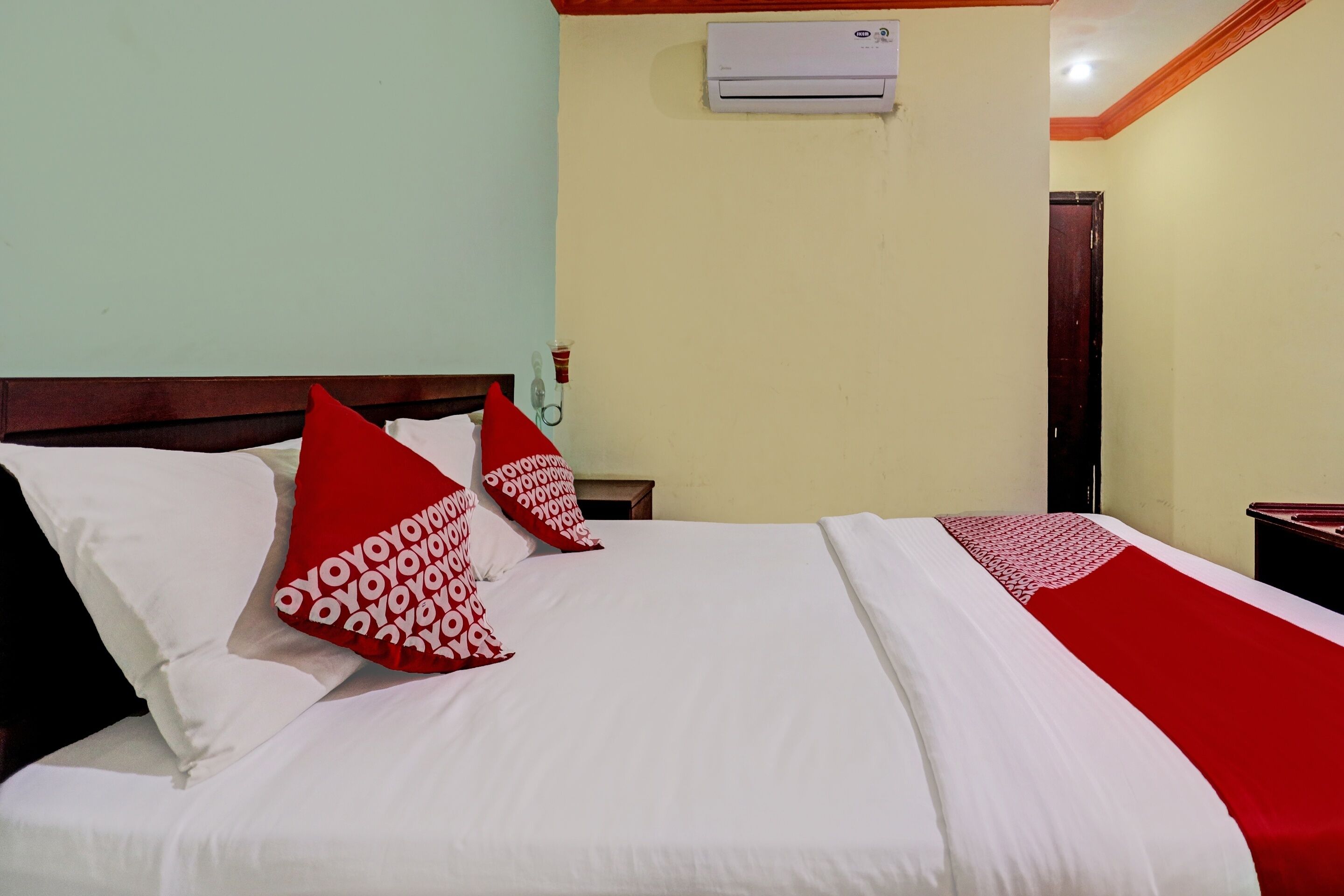 City View Hotel by OYO