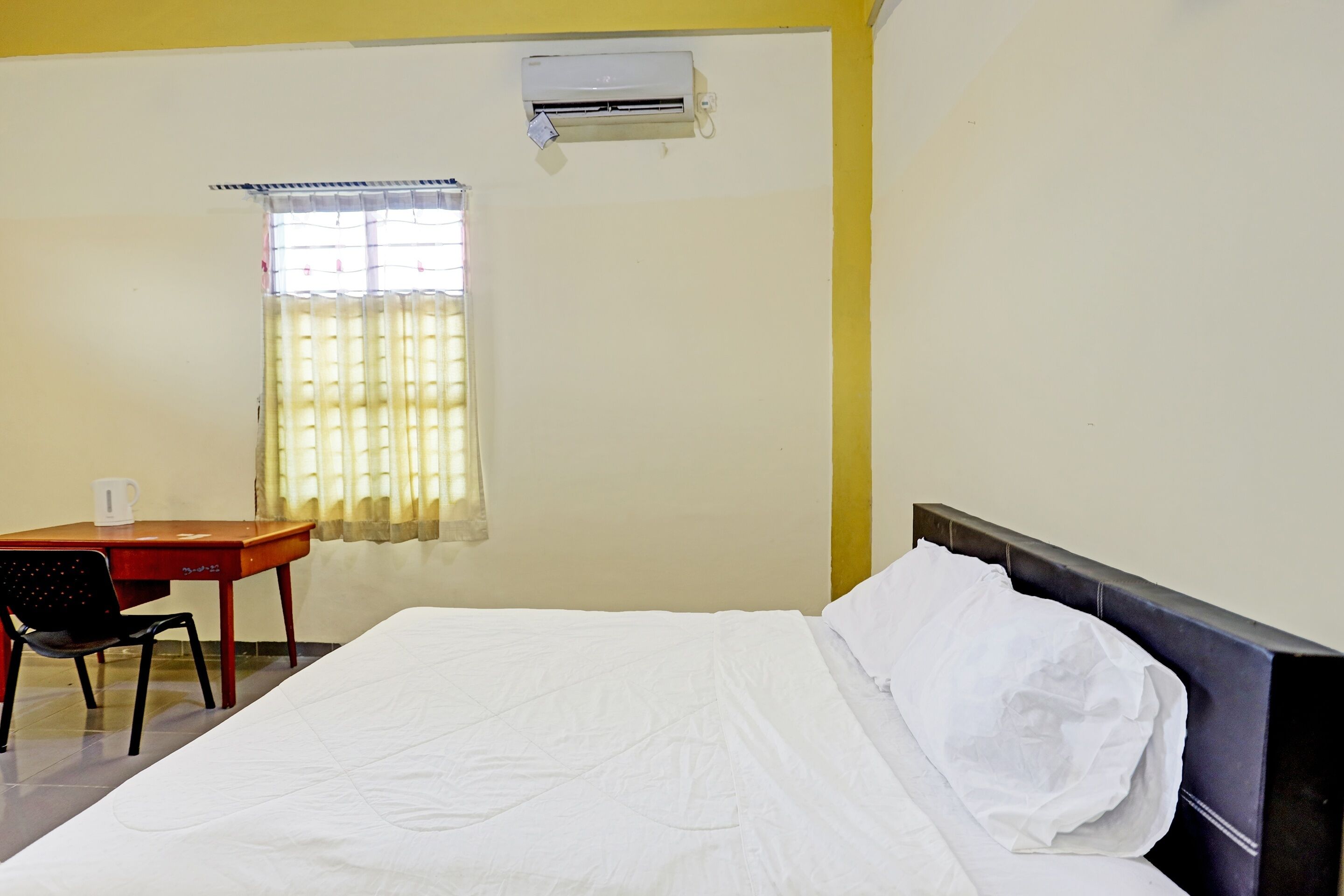 Collection O 91499 John Lebron House