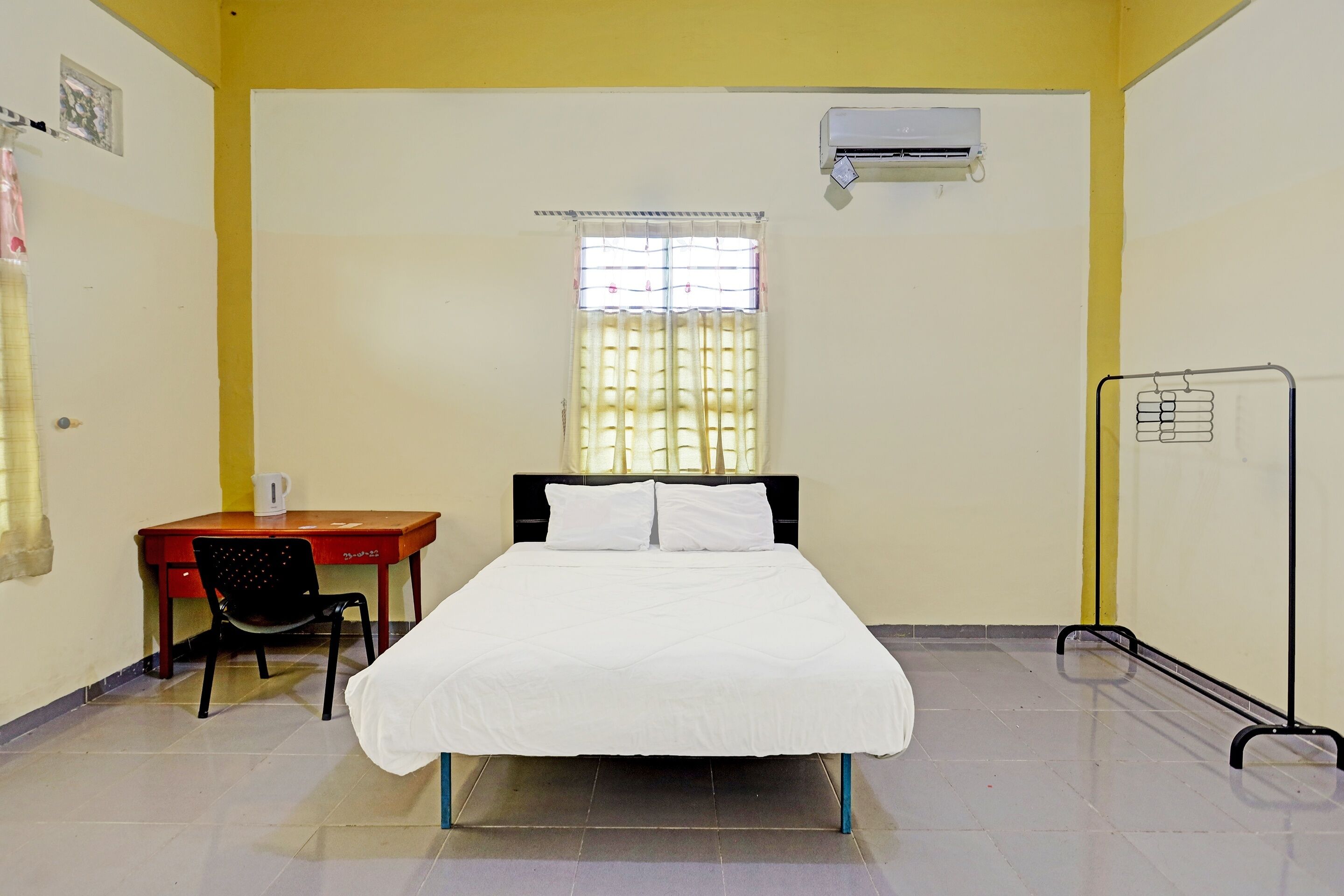 Collection O 91499 John Lebron House