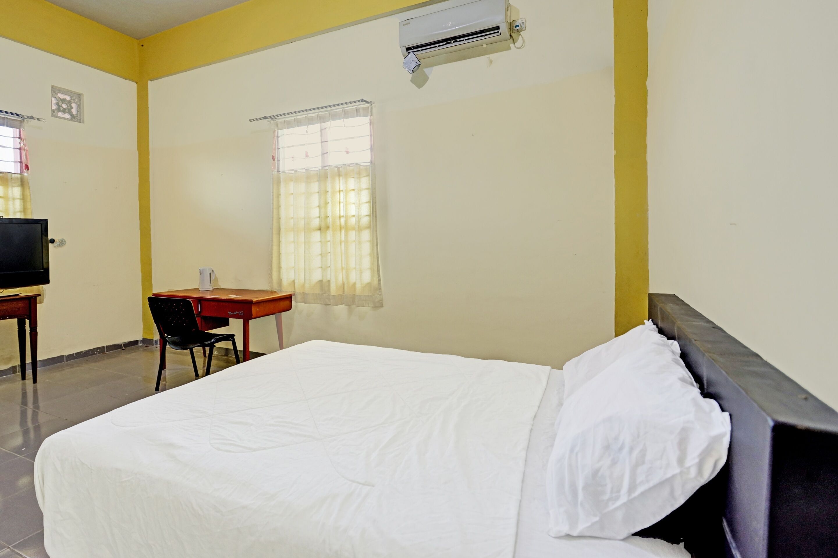 Collection O 91499 John Lebron House