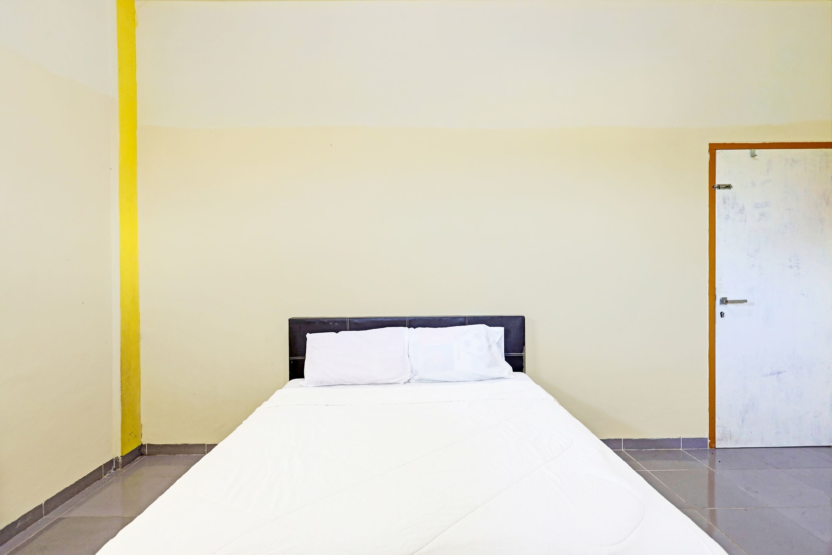 Collection O 91499 John Lebron House