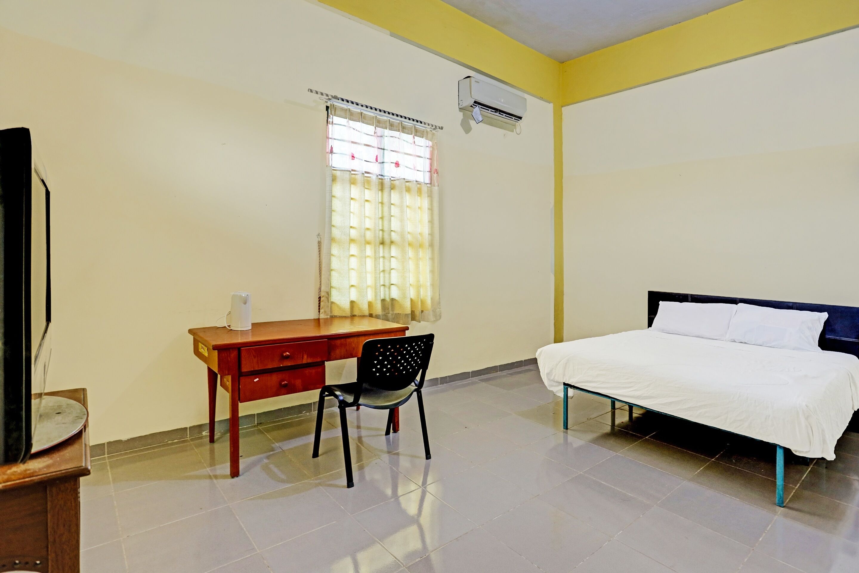 Collection O 91499 John Lebron House