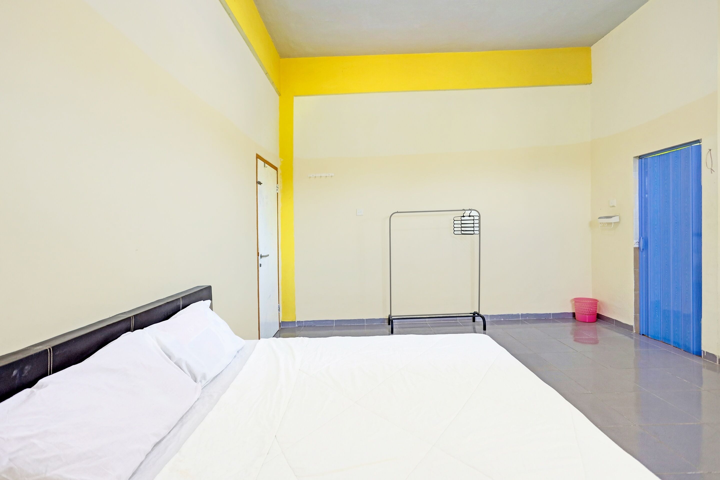 Collection O 91499 John Lebron House